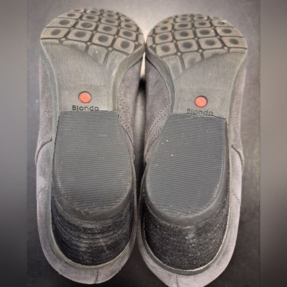 Blondo Chelsea Grey Suede Ankle Booties    Size 8.5 - Picture 12 of 13